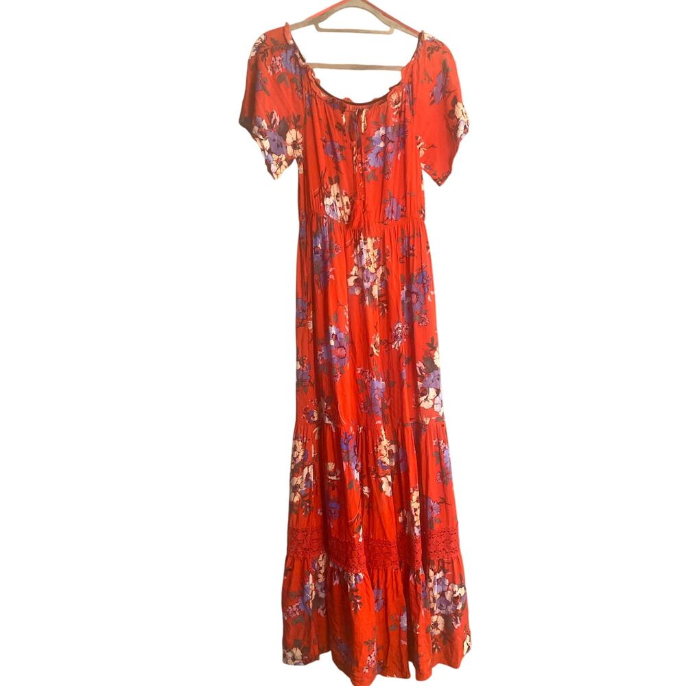 Band of Gypsies- Flowy Floral Maxi dress-size Small
